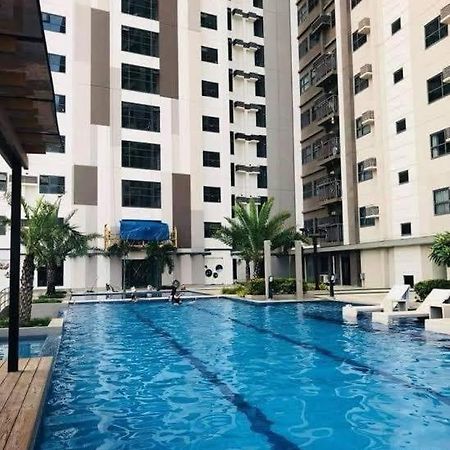 Horizon 101 A10 Shortwalk Robinson'S Mall + Free Wifi+ Netflix Cebu Extérieur photo